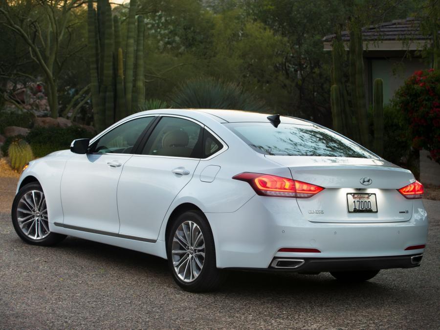  Hyundai Genesis 2014 года  (NA) (фото 36 из 105)